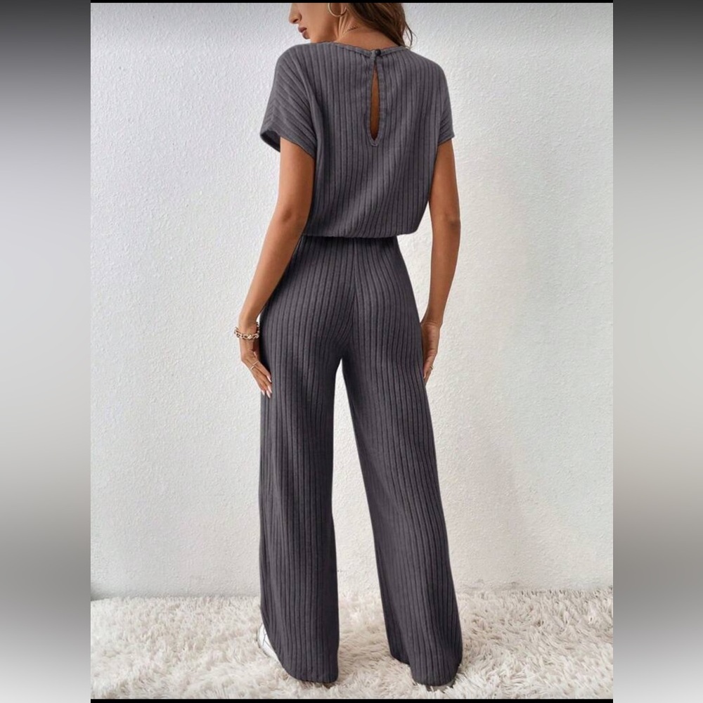 Gray Ribbed Women's Jumpsuit - Picture 2 of 7